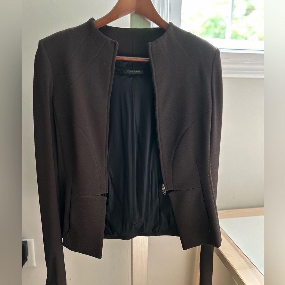 Dark Chocolate Brown Patrizia Pepe Italian wool stretch zip-up blazer